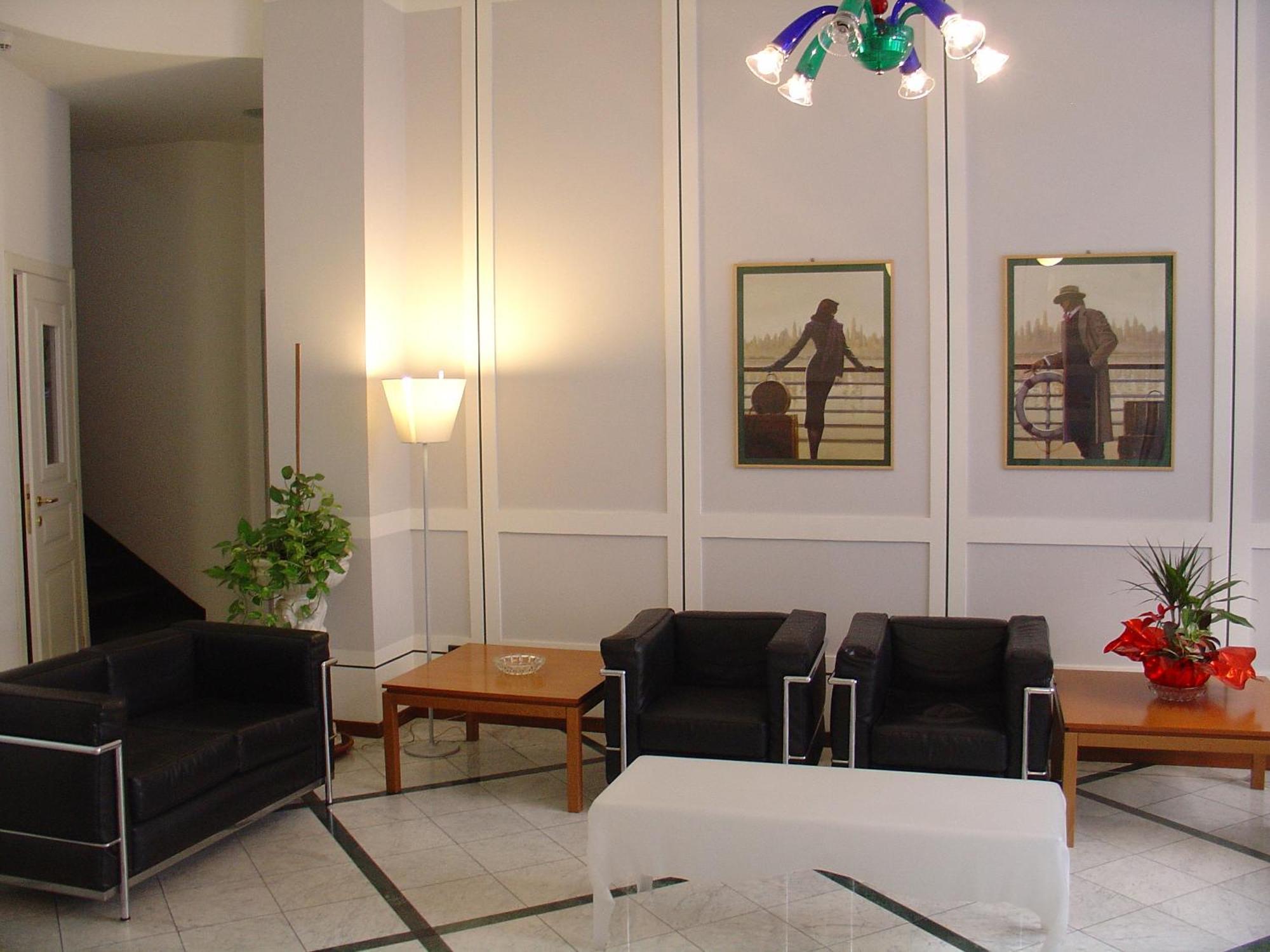 Domus Hotel Alessandria Luaran gambar