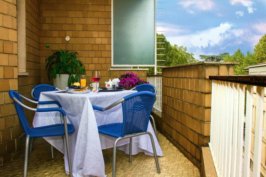 Domus Hotel Alessandria Luaran gambar